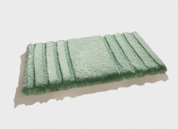 Badmatten - Pluisvrije badkamerset met antislip achterkant, in Größe 100 (Matje, halfrond 50/80 cm) bis 110 (set voor hangend toilet, 2-delig), in Farbe CARIBISCH GROEN Ansicht 1