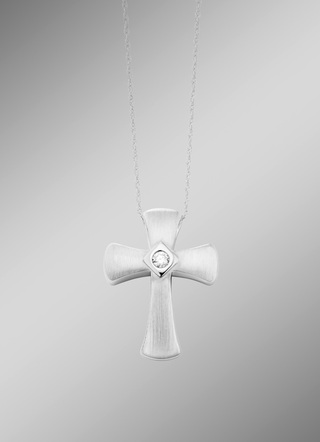 Kruis hanger in platina