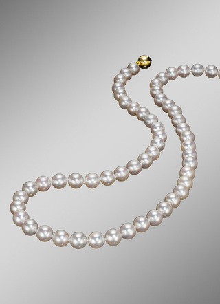 Luxe ketting met Akoya parels