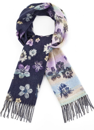 Sjaal met fantasie bloem ontwerp