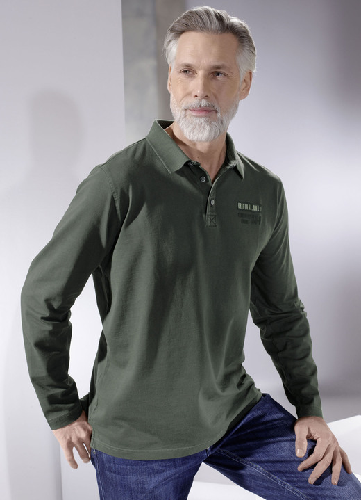- Poloshirt van “Milano Italy” in 2 kleuren, in Größe 3XL (64/66) bis XXL (60/62), in Farbe OLIJF