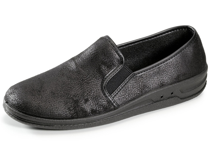 Huisschoenen - Pantoffel met antiek reliëf, in Größe 041 bis 047, in Farbe ZWART