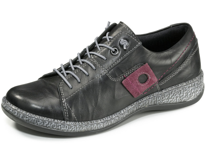 Instappers & veterschoenen - Sneakers gemaakt van nappaleer met een gerimpelde structuur, in Größe 036 bis 042, in Farbe ZWART-BOURGOND Ansicht 1