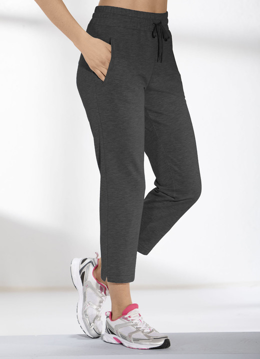 Vrijetijds pantalons - 7/8-Freizeithose in 4 Farben Vrijetijds pantalons - 7/8-Freizeithose in 4 Farben, in Größe 3XL (52/54) bis XXL (48/50), in Farbe ANTHRAZIT MELIERT