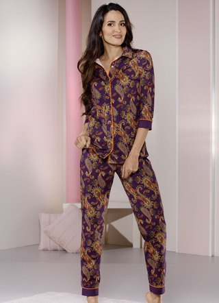 Laurina pyjama met doorlopende knoopsluiting