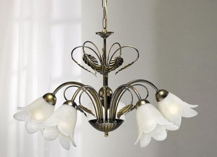 Metalen hanglamp met decoratief blad