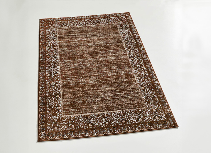 Klassiek - Mooie bruggetjes en tapijten met rankmotieven, in Größe 111 (Brug, 60 x 110 cm) bis 282 (Tapijt, 200 x 290 cm), in Farbe BRUIN Ansicht 1
