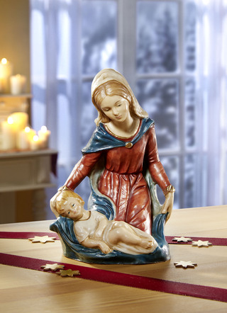 Met de hand beschilderd Madonna-figuur