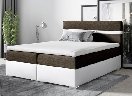 Boxspring bed met nachtkastje en topmatras