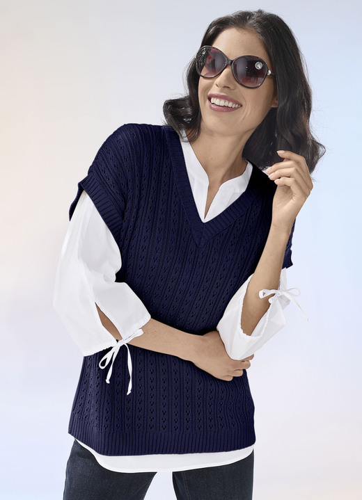 - Sweatervest met ajour en structuurpatroon, in Größe L(44/46) bis XS (32/34), in Farbe MARINE Ansicht 1
