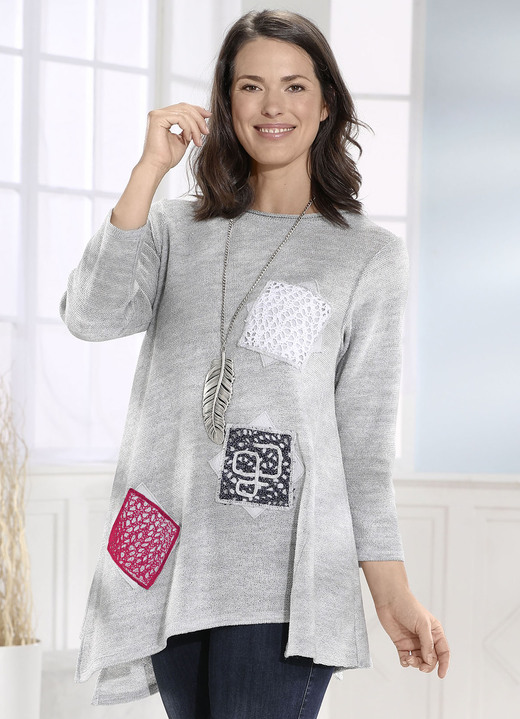 - Trui in een swingend model, in Größe 3XL (56/58) bis XXL(52/54), in Farbe LICHTGRIJS GEMÊLEERD WIT DENIMBLAUW