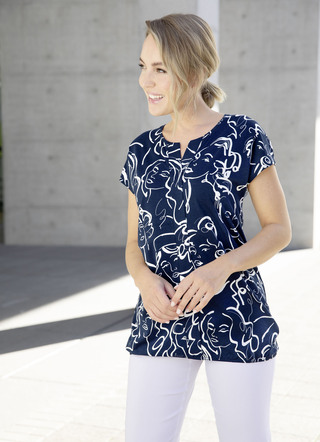 Shirt met decoratieve split in 2 kleuren