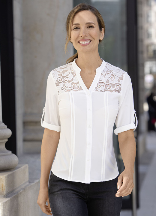 Blouses - Licht transparante blouse Blouses - Licht transparante blouse, in Größe 036 bis 052, in Farbe ECRU