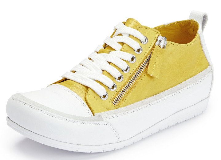 Instappers & veterschoenen - Andrea Conti sneakers in een trendy look, in Größe 036 bis 042, in Farbe GEEL Ansicht 1