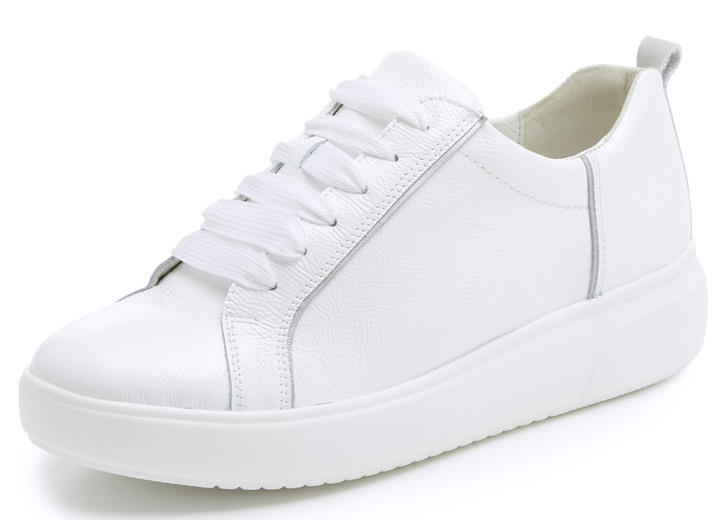 Instappers & veterschoenen - Waldläufer veterschoen gemaakt van het beste verfrommelde lakleer, in Größe 3 1/2 bis 8, in Farbe WIT Ansicht 1