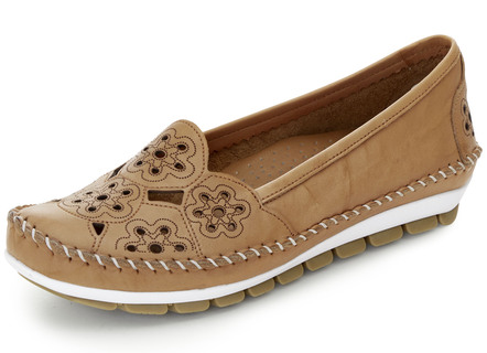 Gemini mocassin loafer van luchtig geperforeerd rundnappaleer