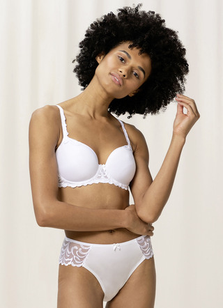 Triumph Modern Finesse Beugelbeha met Spacer Cups