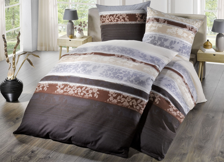 - Beddengoedset met bladmotieven, in Farbe BRUIN