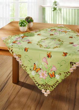 Tafel- en kamerdecoratie in lentestijl