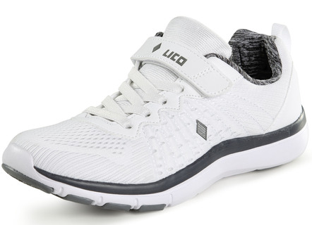 Sneakers gemaakt van effectief ontworpen textielmateriaal