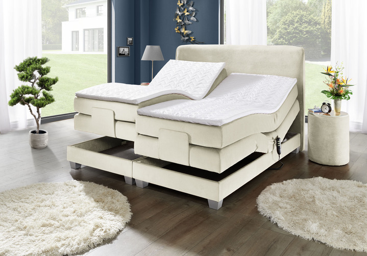 - Boxspringbed, elektrisch verstelbaar, in Farbe CRÈME, in Ausführung Ohne Nachttische