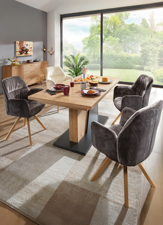 Eettafel met synchrone uitschuifbare tafel van aluminium