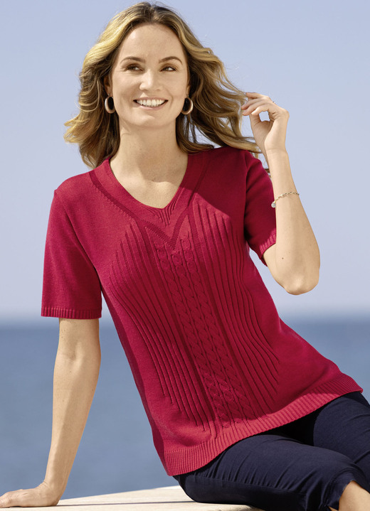 Basics - Pulli mit streckender Struktur, in Größe 036 bis 052, in Farbe ROT