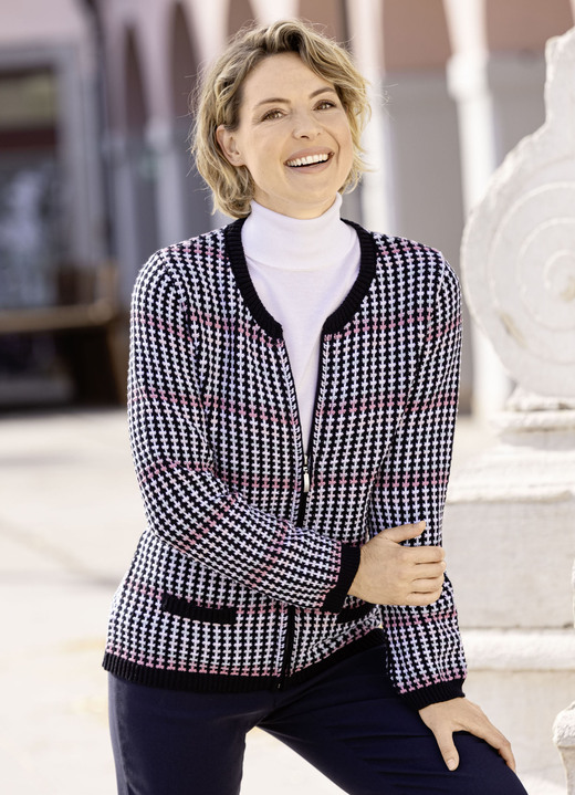 Gebreide jassen - Cardigan met delicate kleurverloop Gebreide jassen - Cardigan met delicate kleurverloop, in Größe 038 bis 054, in Farbe MARINE-ROSA-MULTICOLOR