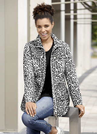 Jas met trendy roofdierbont