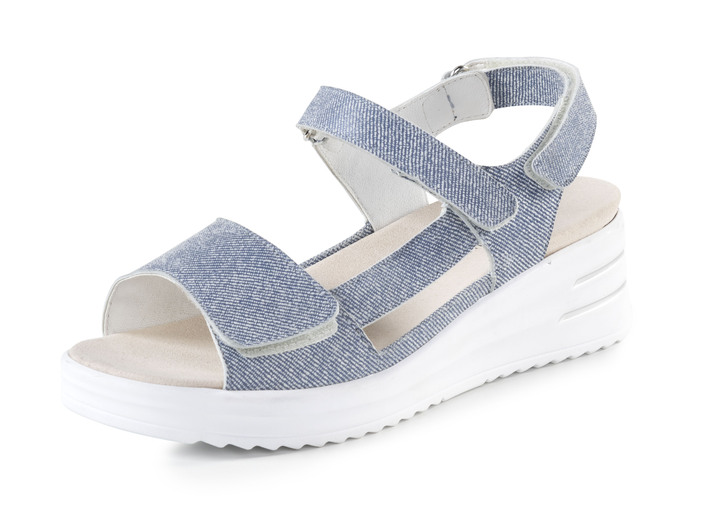 Sandalen & slippers - Ranger-sandaal met effectief reliëf, in Größe 3 1/2 bis 8, in Farbe DENIM Ansicht 1