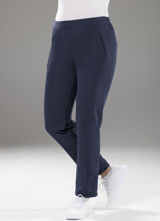 Vrijetijds pantalons - Vrijetijdsbroek van “Athlet” in 4 kleuren Vrijetijds pantalons - Vrijetijdsbroek van “Athlet” in 4 kleuren, in Größe 019 bis 052, in Farbe MARINE