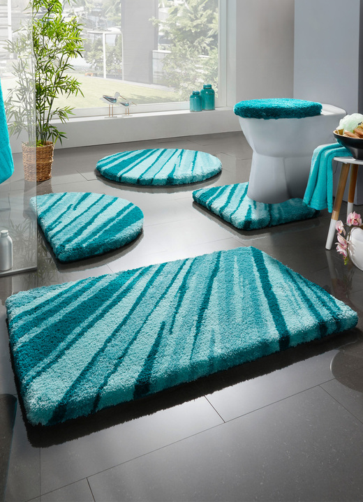 Kleine Wolke - Badgarnitur von Kleine Wolke, in Größe 100 (Vorleger halbrund, 50/ 80 cm) bis 112 (WC-Deckelbezug, 47/ 50 cm), in Farbe AQUA Ansicht 1