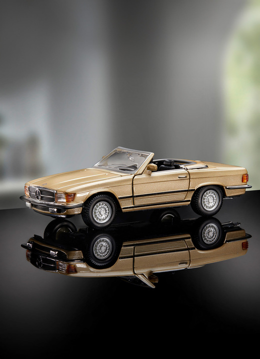 Sammlermodelle - Mercedes 450SL ‘77, in Farbe GOLD Ansicht 1