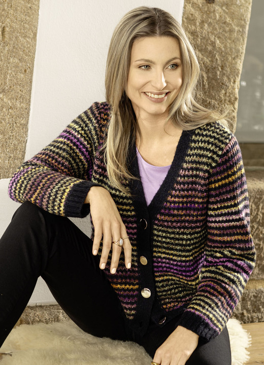 Gebreide jasjes - Vest in elegante meerkleurige gemêleerde look Gebreide jasjes - Vest in elegante meerkleurige gemêleerde look, in Größe L(44/46) bis XXL(52/54), in Farbe MARINE PAARS VEELKLEURIG