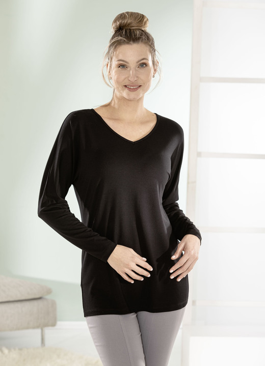 Lange mouw - Shirt met lange vleermuismouwen Lange mouw - Shirt met lange vleermuismouwen, in Größe 036 bis 052, in Farbe ZWART