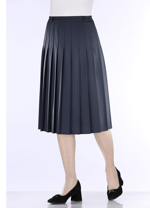 Multicolor - Rok met flatterende plooien rondom Multicolor - Rok met flatterende plooien rondom, in Größe 019 bis 054, in Farbe MARINE