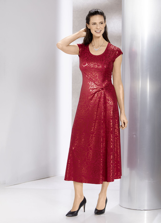 Avondmode - Jurk met een verfijnde knooplook Avondmode - Jurk met een verfijnde knooplook, in Größe 036 bis 054, in Farbe ROT