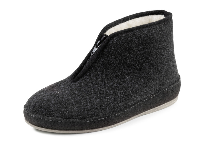Hausschuhe - Stiefeletten, in Größe 040 bis 046, in Farbe SCHWARZ Ansicht 1