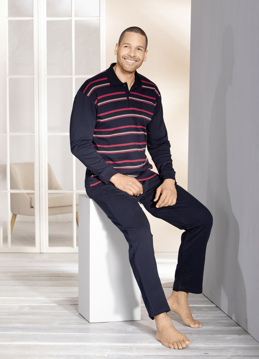 Homewear - Vrijetijdspak met gestreept dessin, in Größe 024 bis 062, in Farbe MARINE-ROOD-MEERKLEURIG