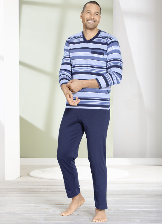 Pyjama's - Voordeelverpakking: Set van pyjama en korte broek met V-hals, in Größe 046 bis 062, in Farbe MARINE-BLAU Ansicht 1