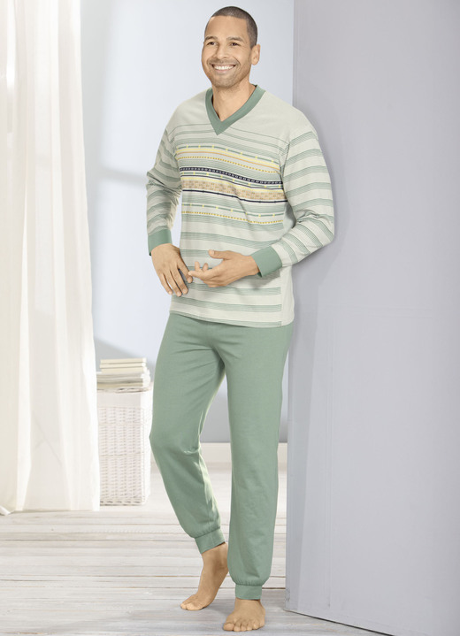 Pyjama's - Pyjama met V-hals, manchetten en geplaatst printdessin, in Größe 046 bis 106, in Farbe MINTGRÜN-JADE-BUNT Ansicht 1