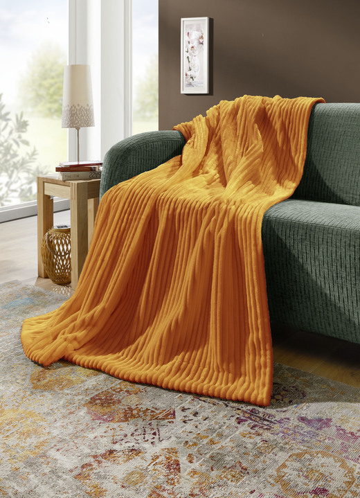 Woondekens - Woonaccessoires in fijne corduroy-look, in Größe 225 (Deken, 150 x 200 cm ) bis 410 (gevuld kussen, 50x 50 cm), in Farbe GOLD Ansicht 1