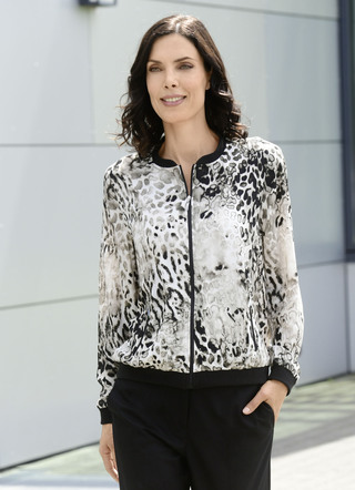 Blusenjacke