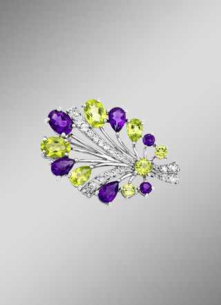 Bloeiende elegantie: pin met echte edelstenen