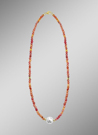 Ketting met parelglans en edelsteenglans