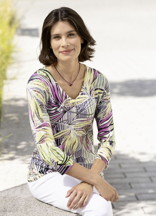 Pullover & breimode - Fijngebreide trui, in Größe L(44/46) bis XXL(52/54), in Farbe GRÜN-LILA-MULTICOLOR