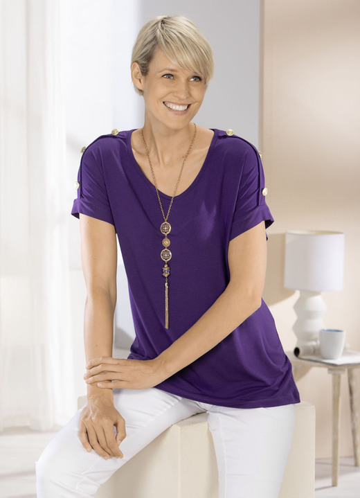 Korte mouw - Shirt met ronde V-hals in 2 kleuren Korte mouw - Shirt met ronde V-hals in 2 kleuren, in Größe 038 bis 054, in Farbe VIOLET