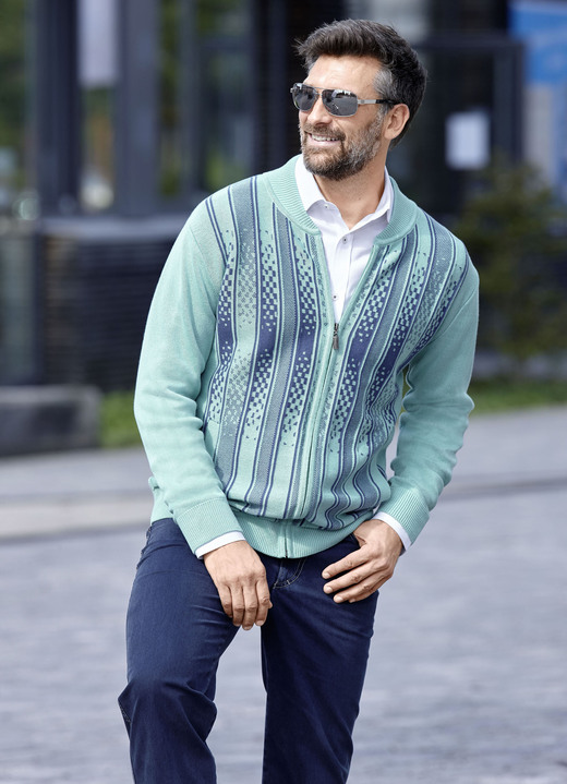 Strickjacken - Jacke, in Größe 046 bis 062, in Farbe MINT Ansicht 1