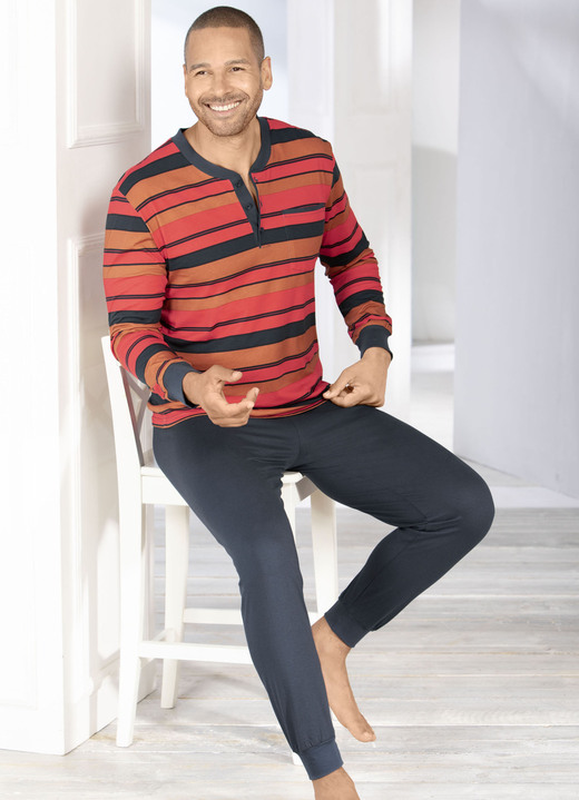 Pyjama's - Pyjama met knoopsluiting en manchetten, in Größe 046 bis 062, in Farbe ROT-MARINE-BUNT