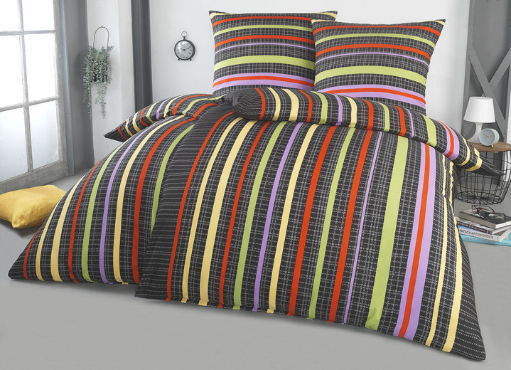 Bettwäschegarnituren - Bettwäsche-Garnitur, in Größe 111 (40/80 cm + 135/200 cm) bis 115 (80/80 cm + 155/220 cm), in Farbe AUBERGINE-BUNT Ansicht 1